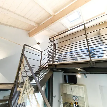 Daire New Agriloft 2 Industrial- Giardino, Clima , Wi-fi A 50 Mt Dal Mare